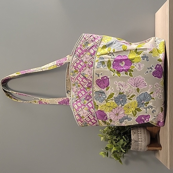 Vera Bradley Handbags - Vera Bradley Tote Watercolor